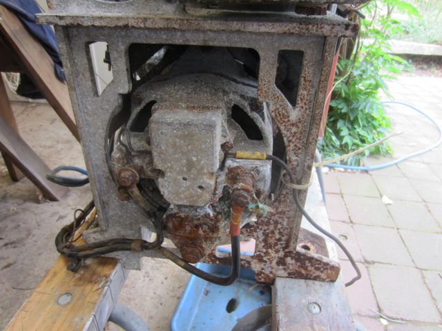 DC generator renewal — photograph 7